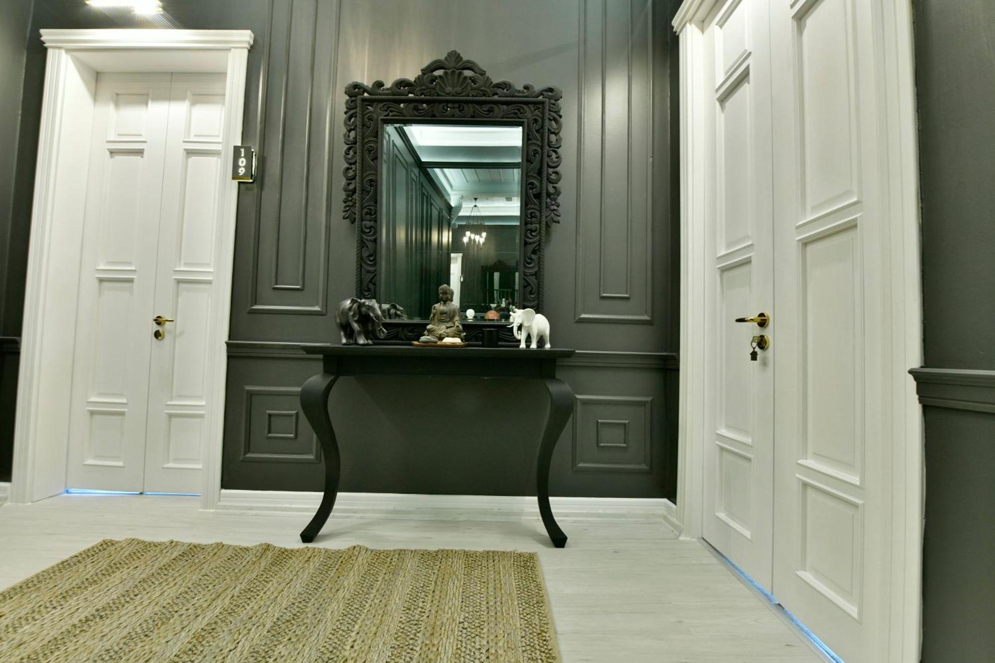 Siyah Lale Cunda 1841 (Adults Only) Hotel ไอวาลิค ภายนอก รูปภาพ